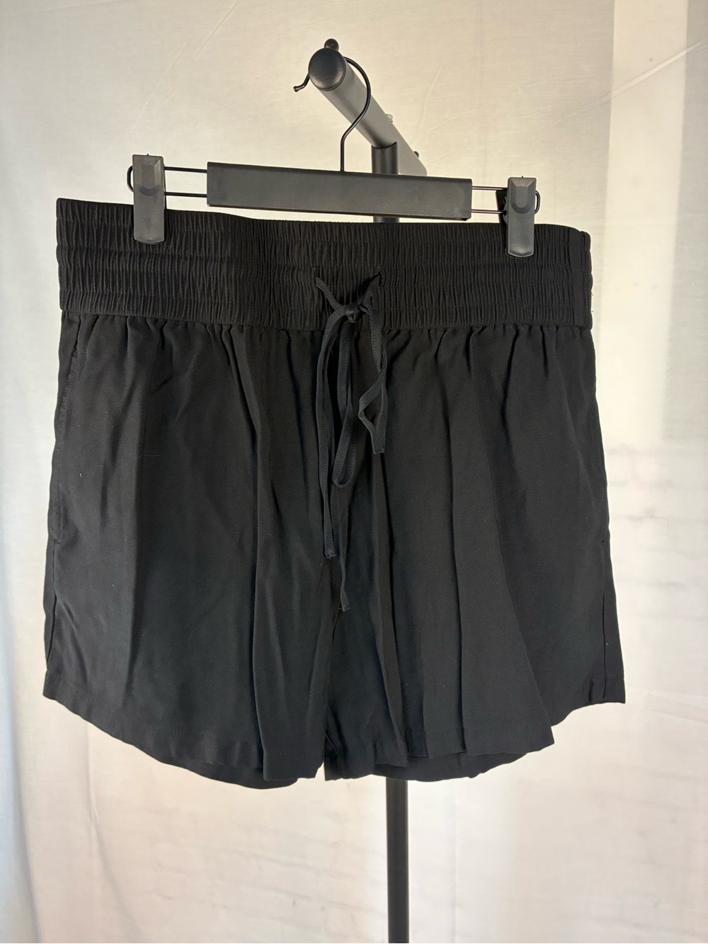 Open Edit High Rise Drawstring Athletic Shorts L - Picture 2 of 6